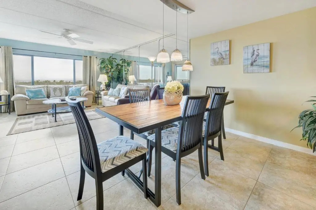 Windjammer 105, 3 Bedrooms, Sleeps 8, Ocean View, Elevator, Pool
