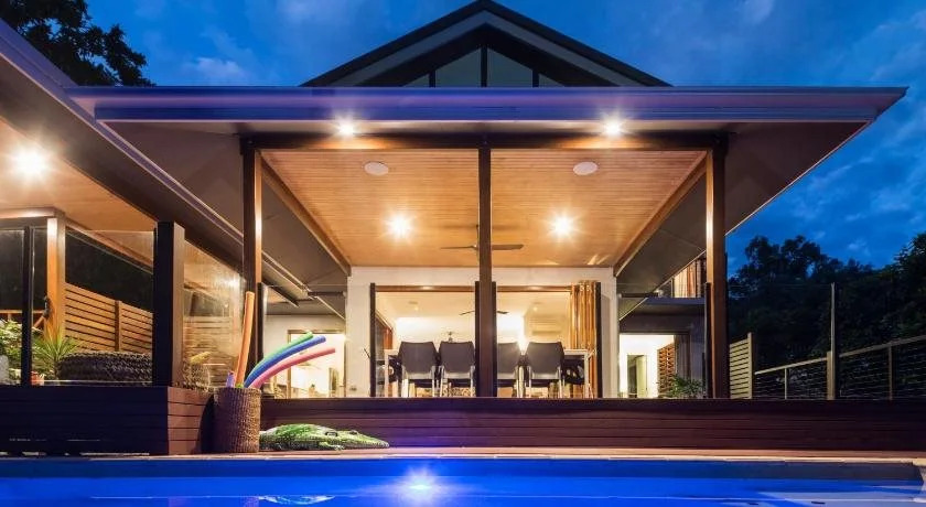 Trito Oceans Edge Luxury House