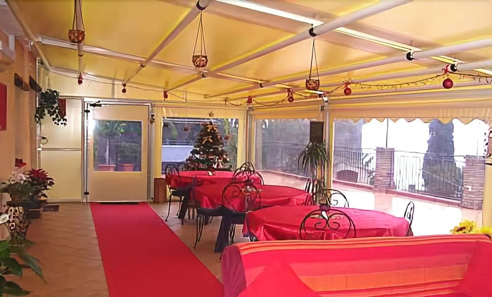 Le Grand Soleil Apartments