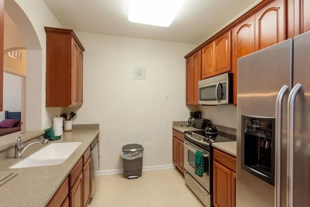 4102 Breakview Dr 309 3 Br condo by RedAwning