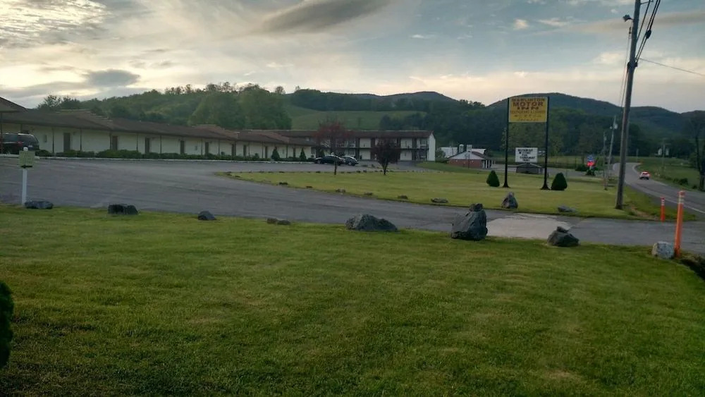Marlinton Motor Inn