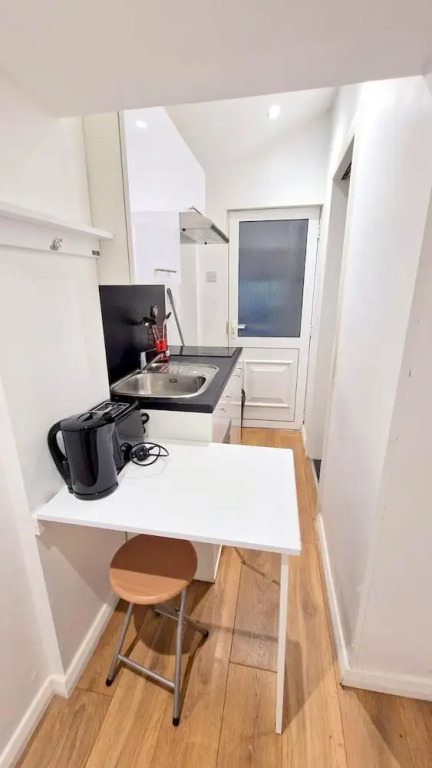 Cute Studio Apartment in South Croydon