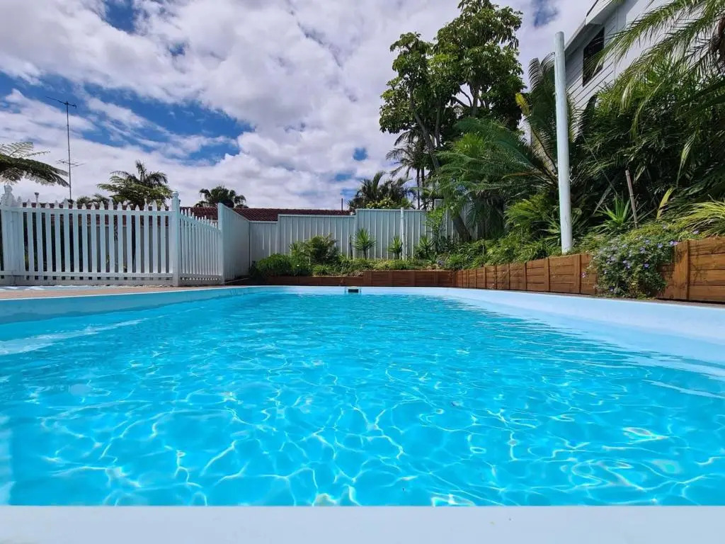 91 Sandy Point Road with Wifi Boat Parking and Air Con