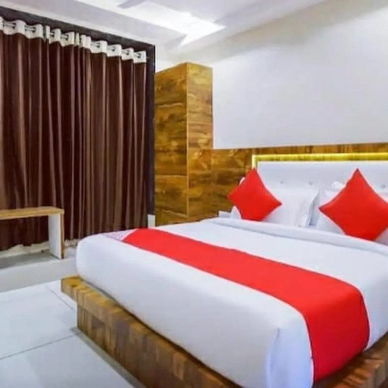 Hotel Phoenix
