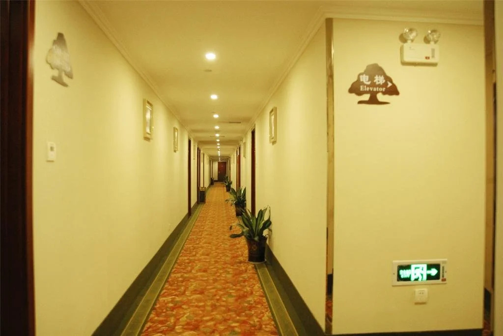 Green Alliance Jiangsu Lianyungang Jiefang East Road Motor City Hotel