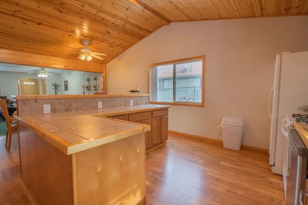 Cozy Bear Retreat
