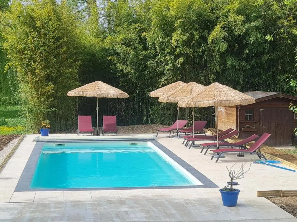 Gîte Saint-Julien-de-Lampon, 2 pièces, 2 personnes - FR-1-616-36