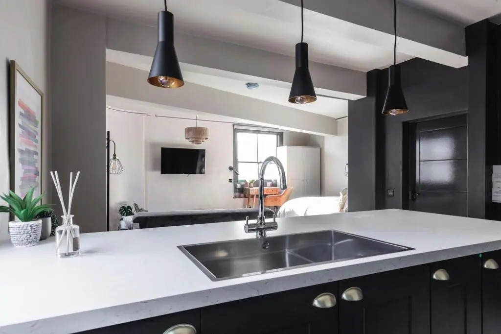 Eden Apartment