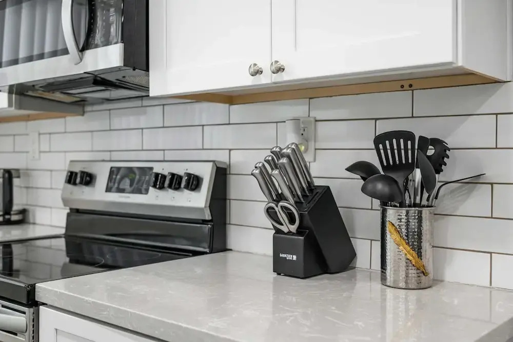 Chic Modern Stay w Patio Near LA Best Sights6