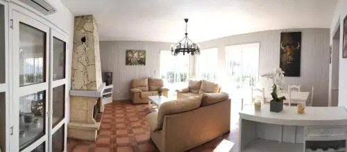 Villa Yasleni by BRISAMAR Holidays