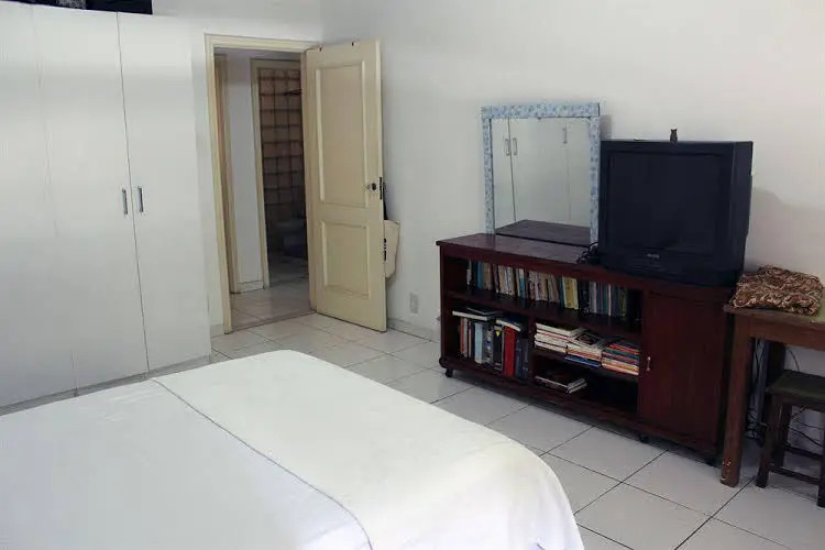 Figueiredo 204 - 1 BR Copacabana Apartment - GHS 38156