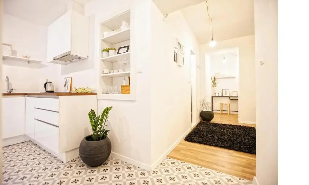 Batchae, Two Bedroom Flat near Bačvice Beach