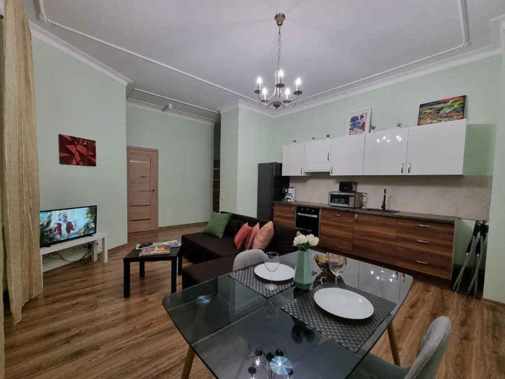 Art Deco One-Bedroom Suite in Library House with Free 5G WiFi