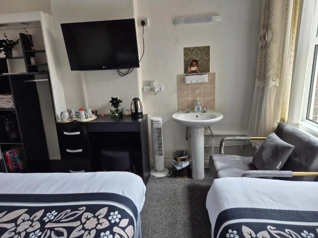 blackpool central lodge And Rooms