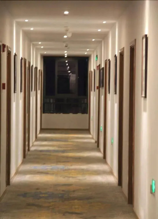 Junyi Theme Hotel