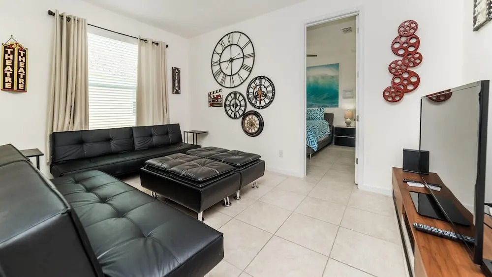 4079 oak Tree Drive