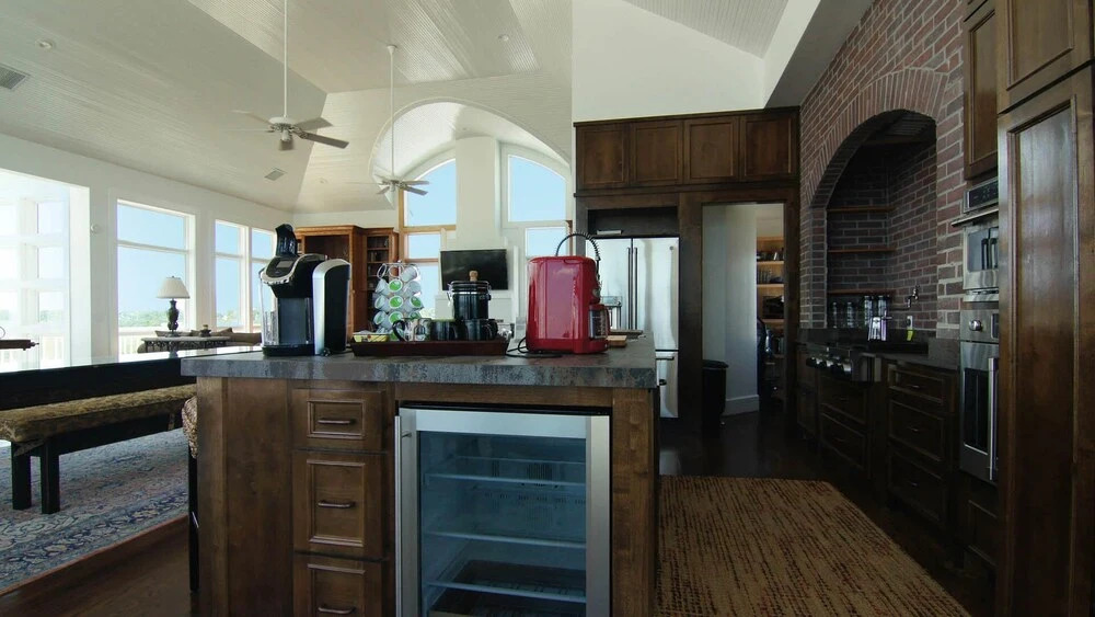 Skywalk Lodge