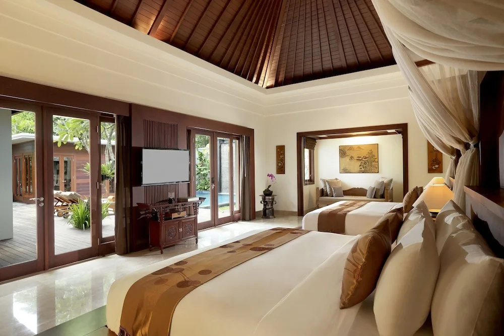 Centara Grand Nusa Dua Resort & Villas