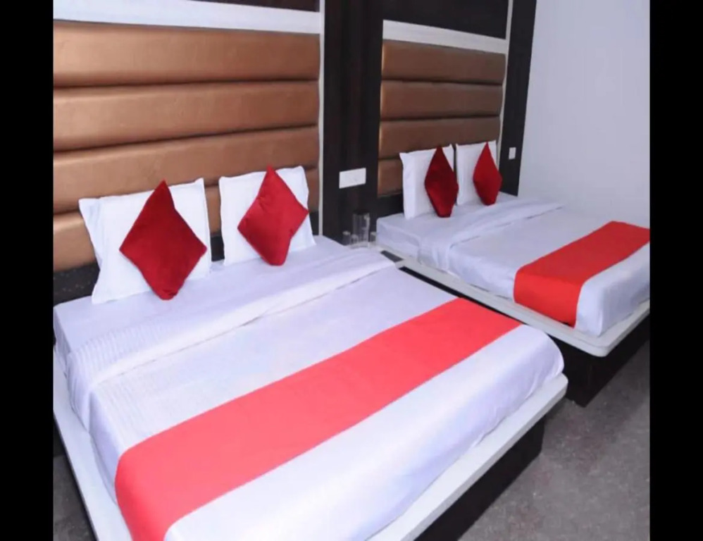 Hotel lords Paradise