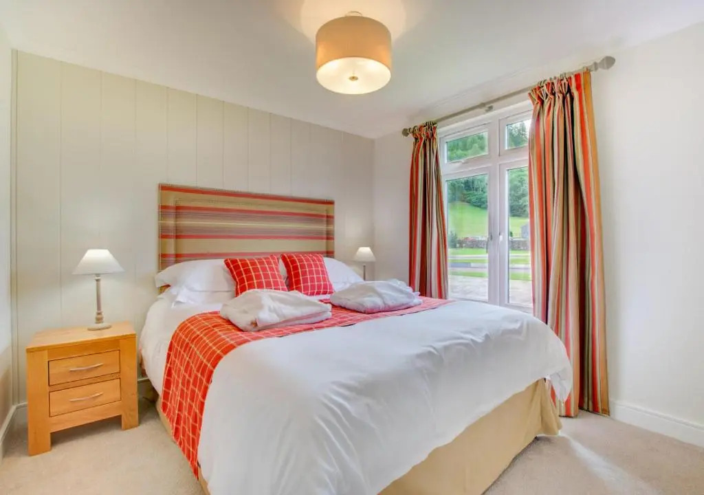 Llyn Dinas Lodge
