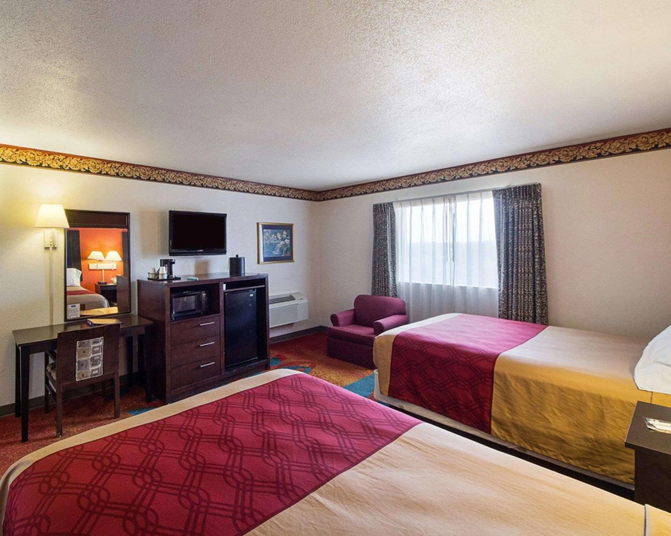 Rodeway Inn San Antonio Lackland AFB - SeaWorld-Rivarwalk-The Alamo