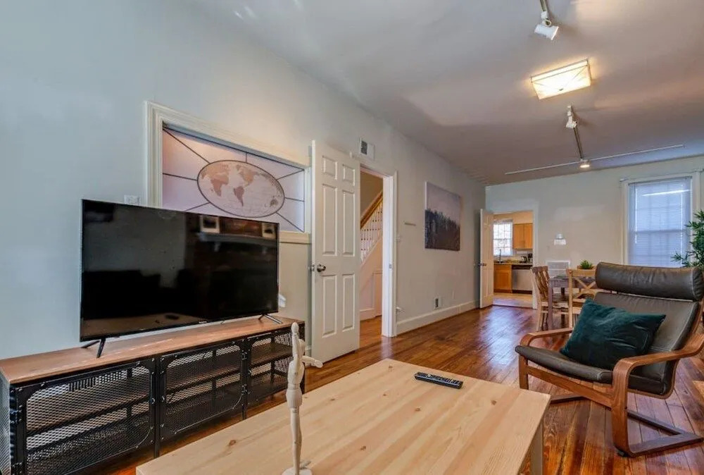 3BR Colonial House w/Parking by CozySuites