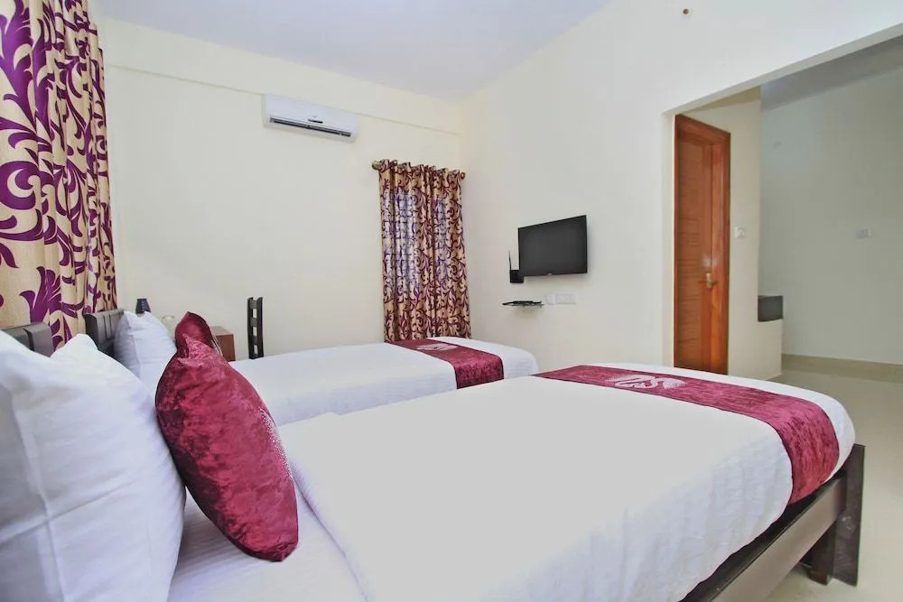 OYO 9990 Hotel The Bliss