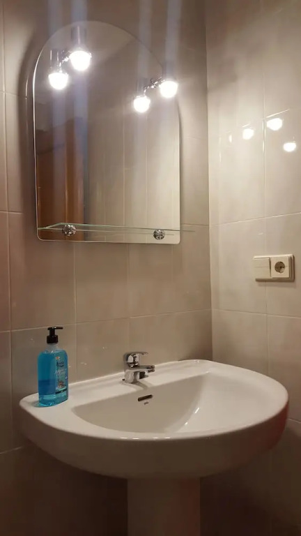 KoM Apartments Studio