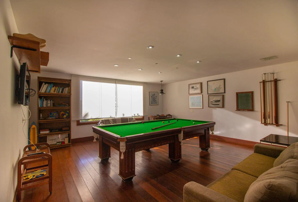 Contato com a Natureza, Vista para o Oceano e Seis Quartos Por Luxury Rentals