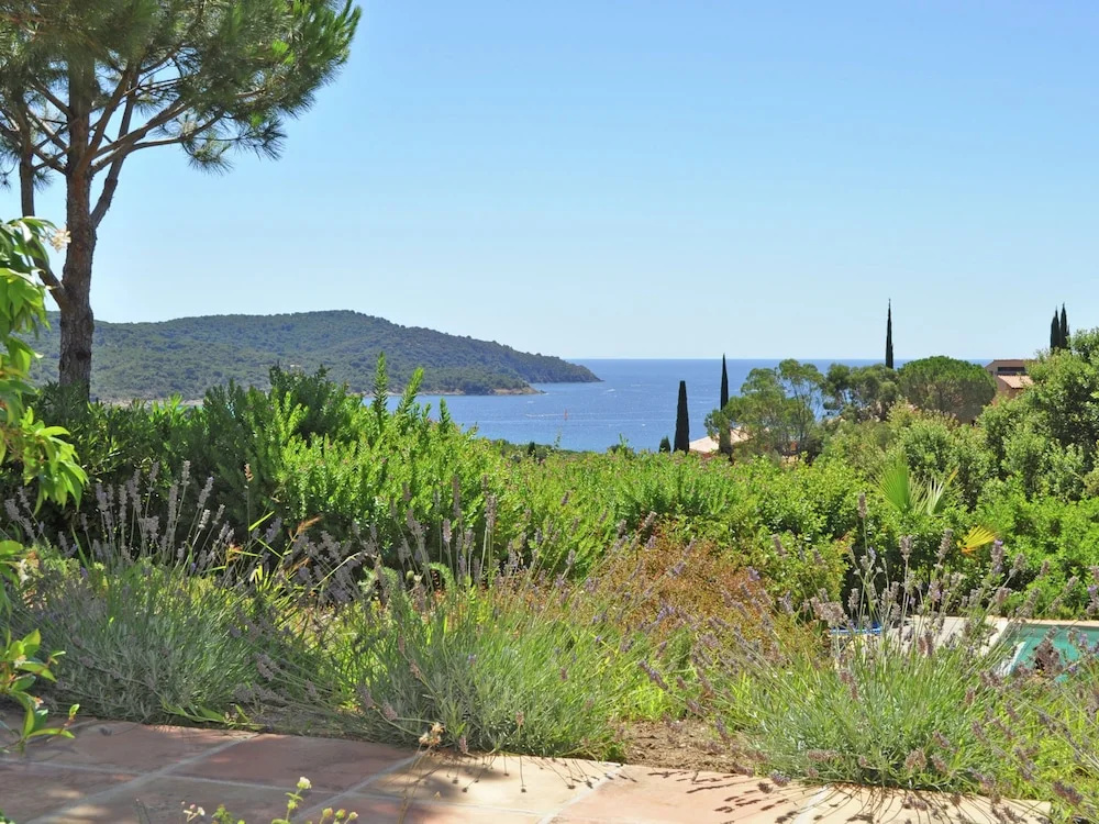 Southern French Villa With Private Pool and Stunning Views of the Mediterranean Sea