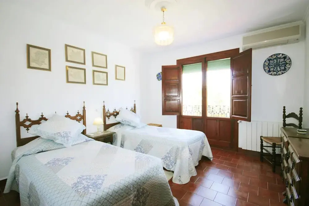 El Delfin in J vea With 4 Bedrooms and 3 Bathrooms