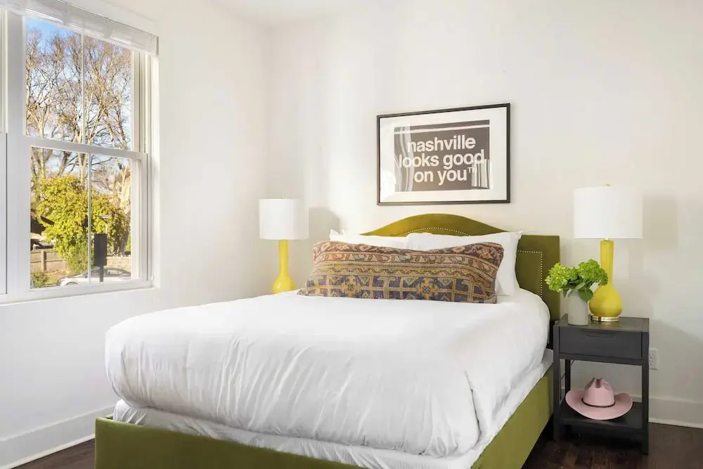 Hart Suite Buyout 6 by AvantStay Two Nashville Town Houses w Stunning Amenities Design