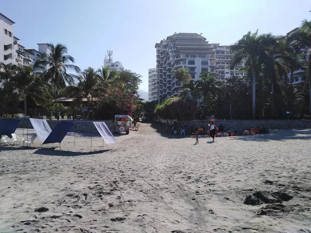 Hotel Los Cristales West Plaza