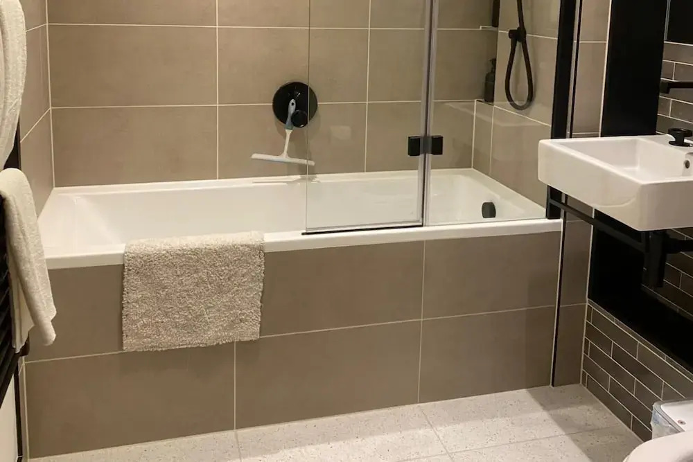 Stylish 2-bedroom Apartment in London - Sleeps 4