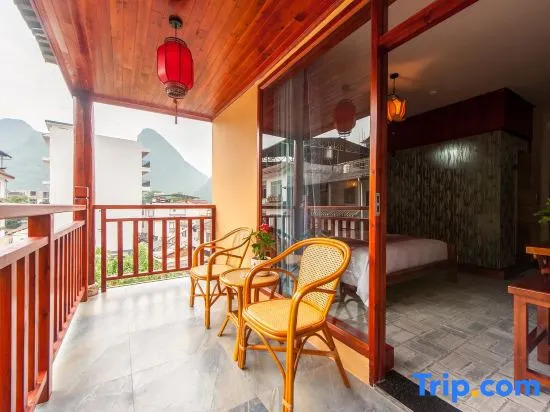 Champs-Elysees Landscape Film Resort Hotel (Yangshuo Yulong River Tourist Resort)