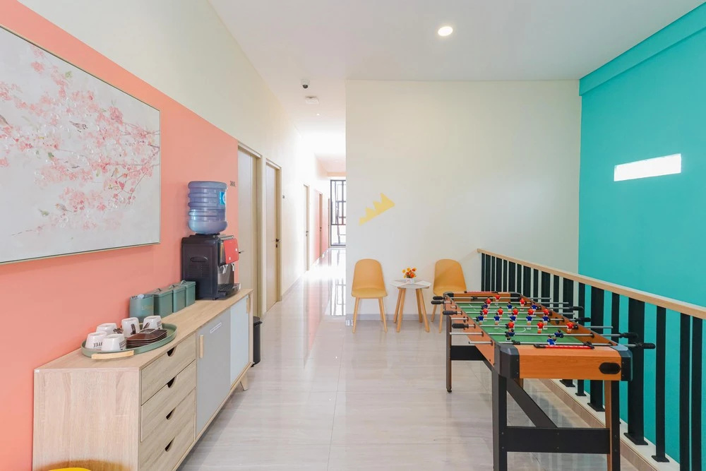 Sans Hotel Clover Ace Surabaya by RedDoorz