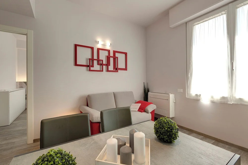 Dante & Virgilio Apartments by Mamo Florence