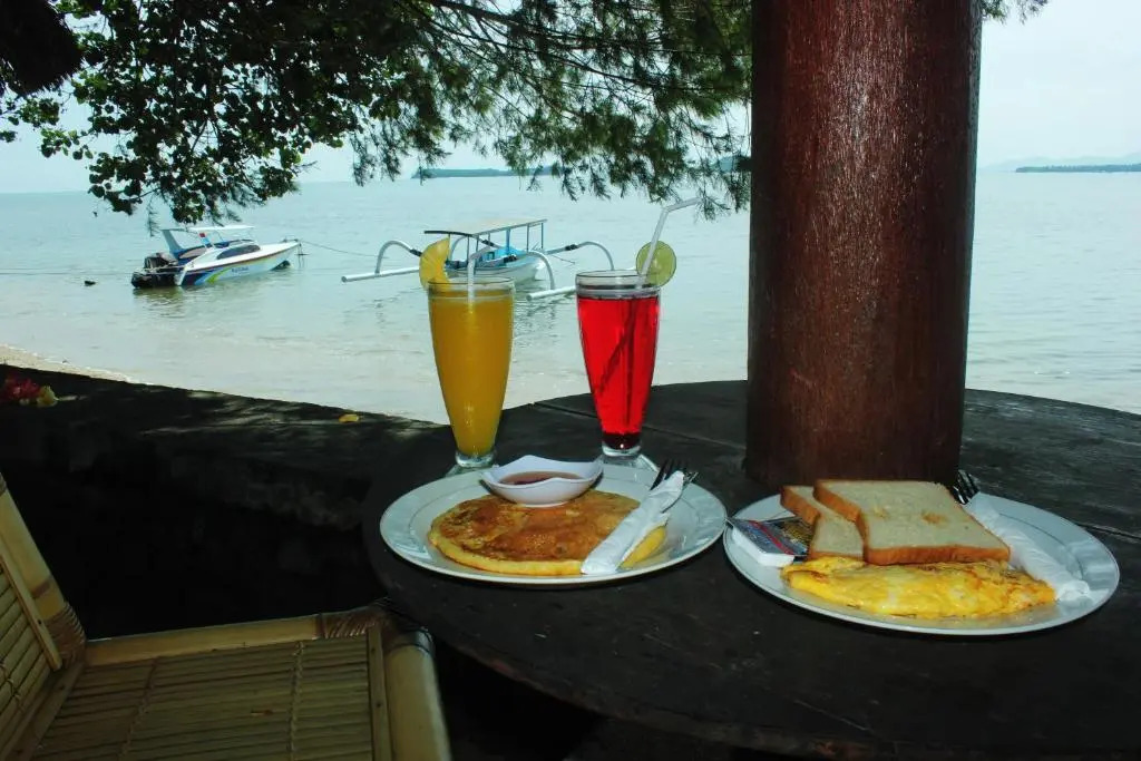 The Place Bungalow & Restaurant Sekotong