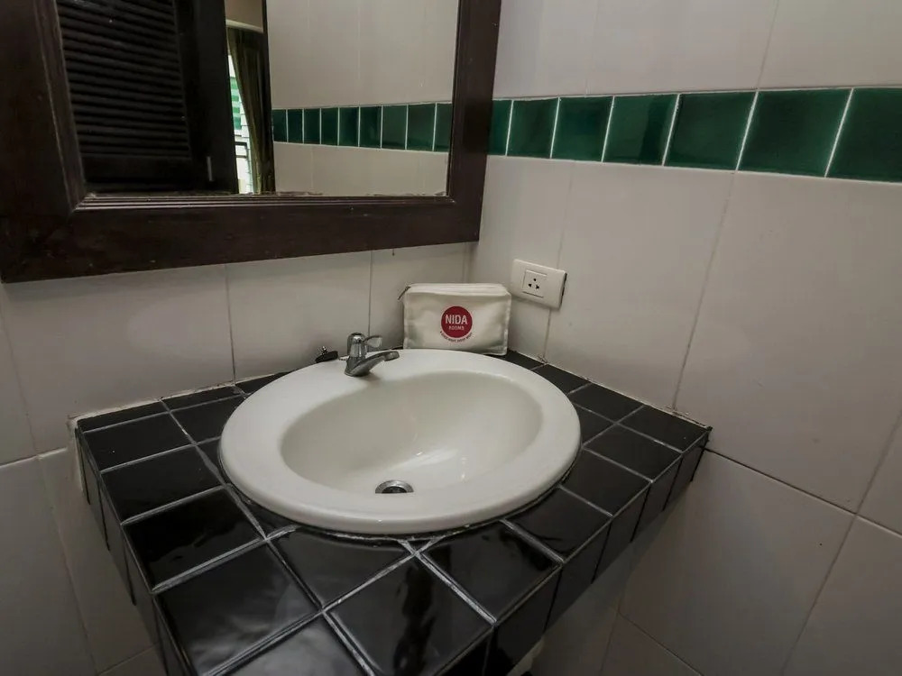 NIDA Rooms Patong 198 Phang Drive