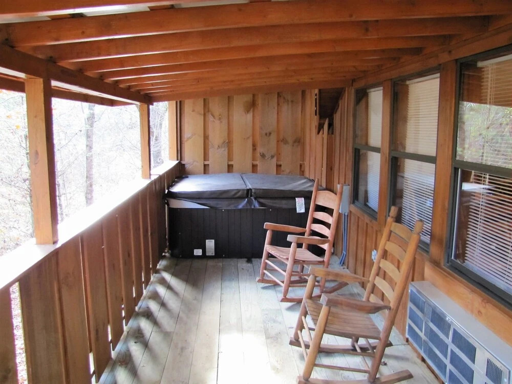 Cades Cove Hide Away