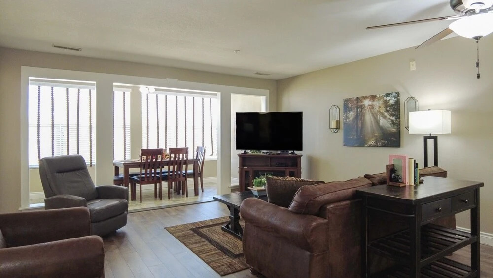 Club A-7 2 Bedroom Condo