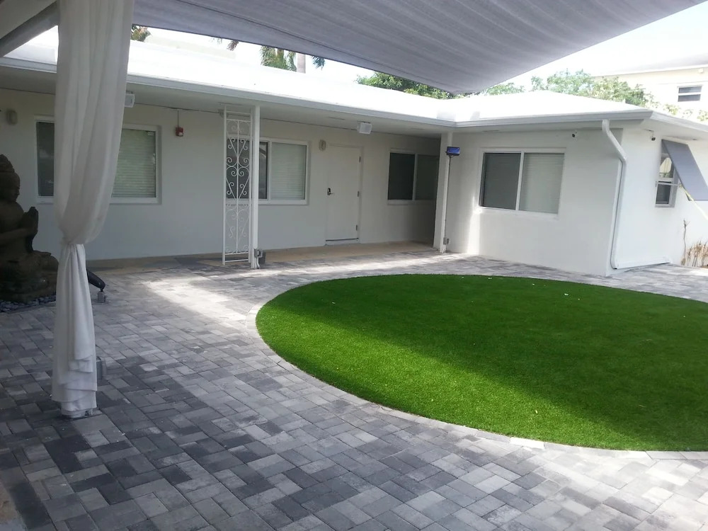 ZenMotel Apartments