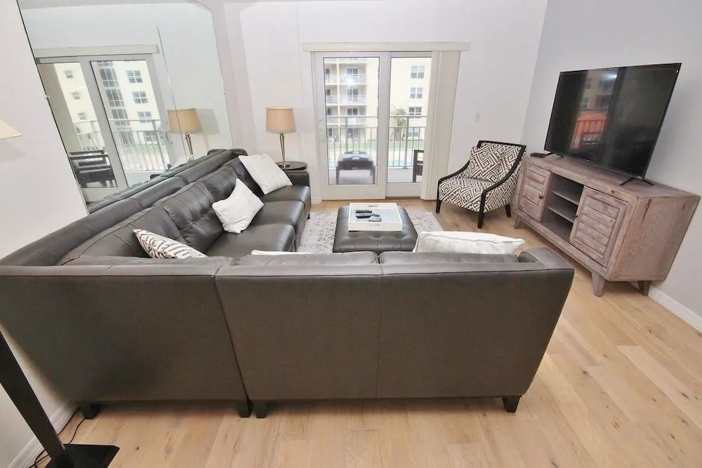 Sea Coast Gardens III 309 Apartment 2