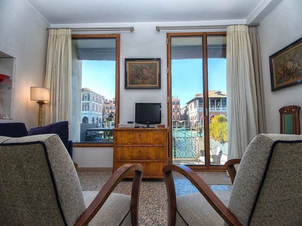 Grimaldi Apartments San Marco & Castello