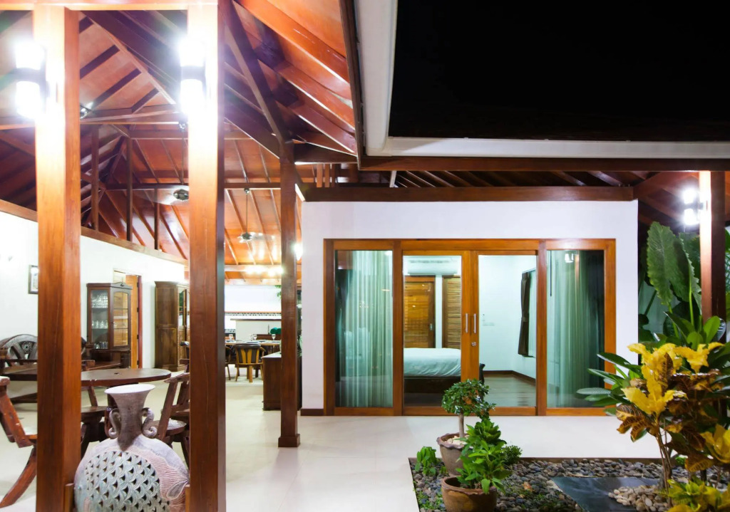 Baan Rengron