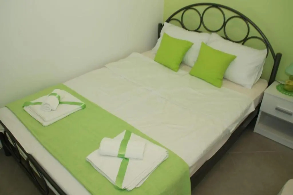 Kiwi apartment