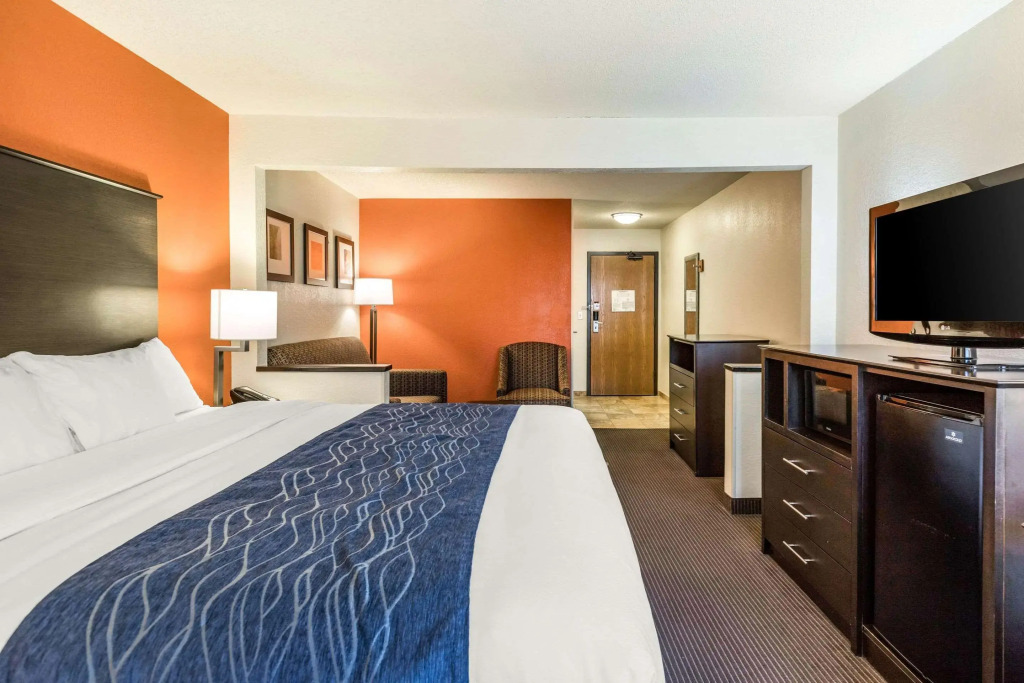 AmericInn Kalamazoo