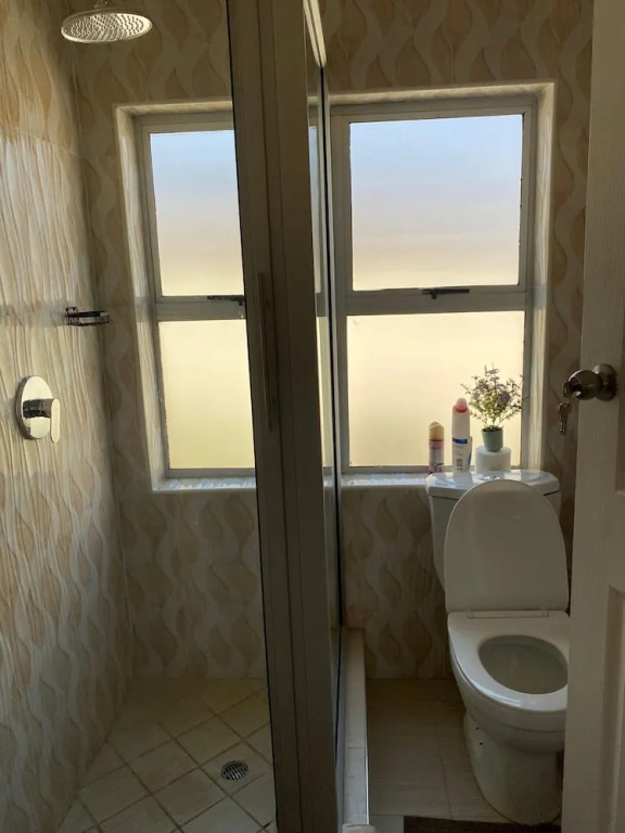 Executive Studio Apartment Near the Airport - 2320
