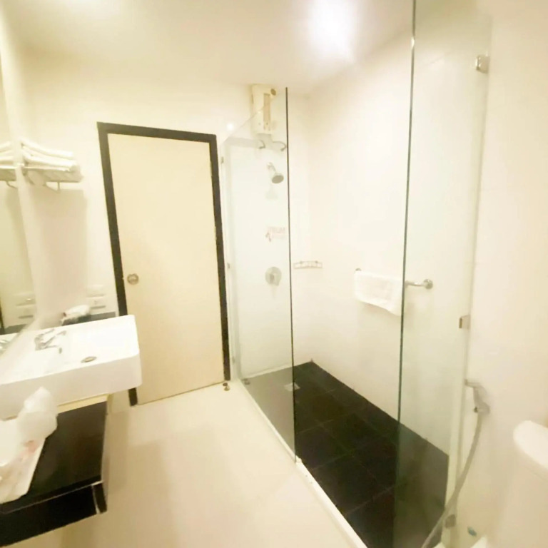 Atrium Boutique Hotel