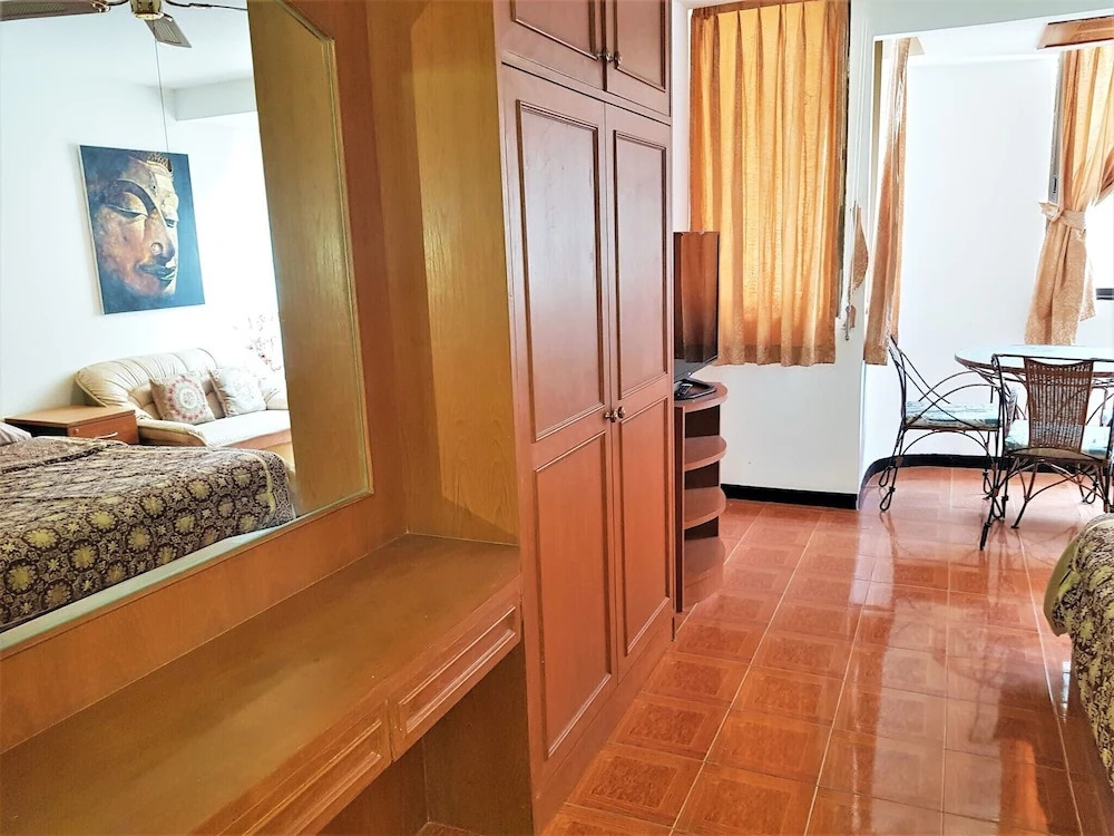 Thepthip Mansion Pratumak